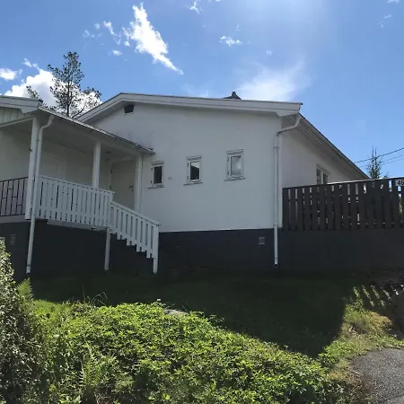 Dom wakacyjny Fjordglott - Cabin By The Sea With A View